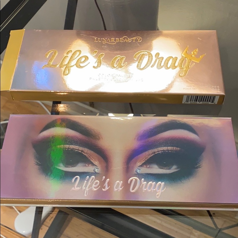 Life’s a Drag Color Palette